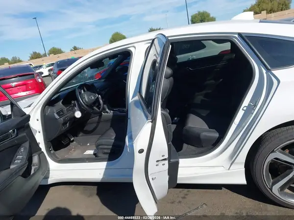 1HGCV1F33KA014558 2019 HONDA ACCORD - Image 8