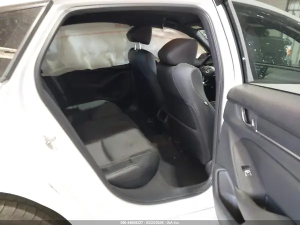 1HGCV1F33KA015337 2019 HONDA ACCORD - Image 8