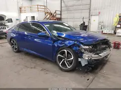 1HGCV1F33KA015600 2019 HONDA ACCORD