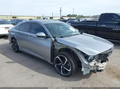 1HGCV1F33KA016620 2019 HONDA ACCORD