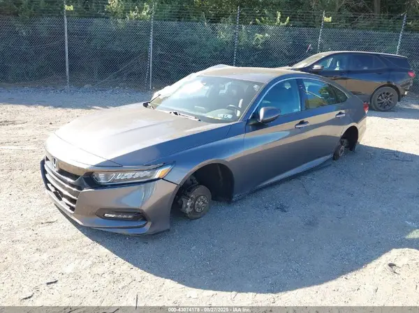 1HGCV1F33KA018593 2019 HONDA ACCORD - Image 2