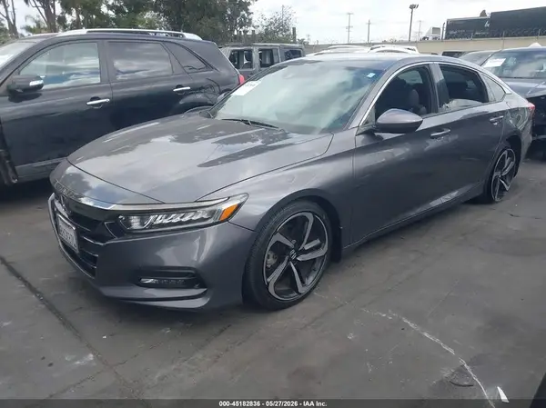 1HGCV1F33KA024829 2019 HONDA ACCORD - Image 2