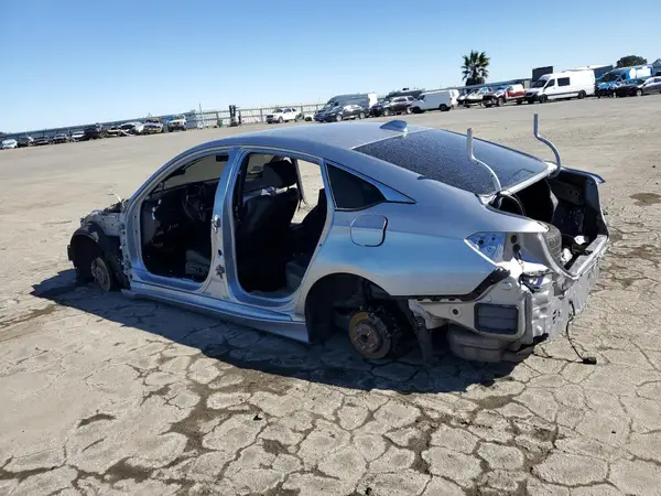 1HGCV1F33KA025141 2019 HONDA ACCORD - Image 2