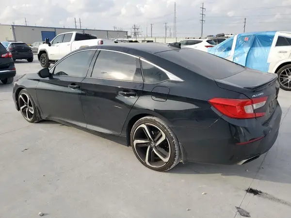 1HGCV1F33KA027505 2019 HONDA ACCORD - Image 2