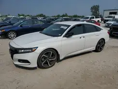 1HGCV1F33KA031571 2019 HONDA ACCORD