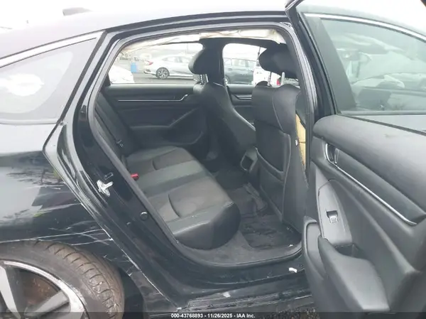 1HGCV1F33KA040979 2019 HONDA ACCORD - Image 8