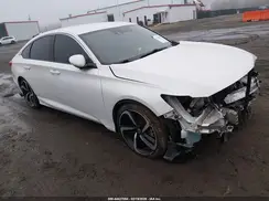 1HGCV1F33KA043574 2019 HONDA ACCORD