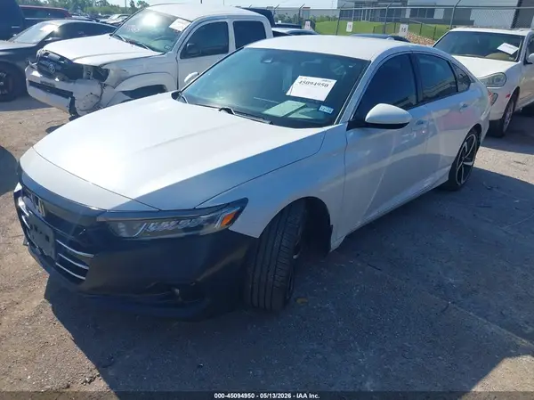 1HGCV1F33KA045311 2019 HONDA ACCORD - Image 2
