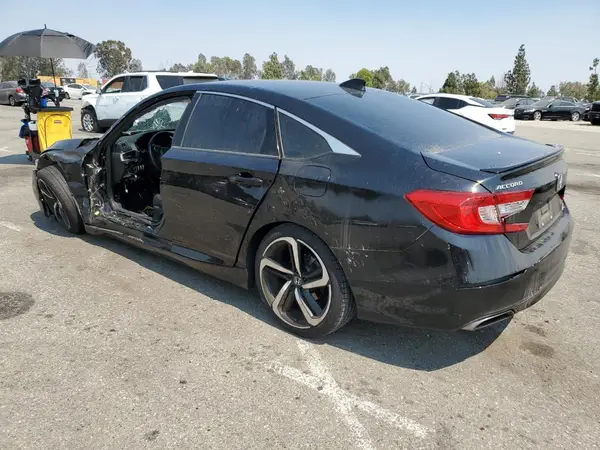 1HGCV1F33KA045499 2019 HONDA ACCORD - Image 2