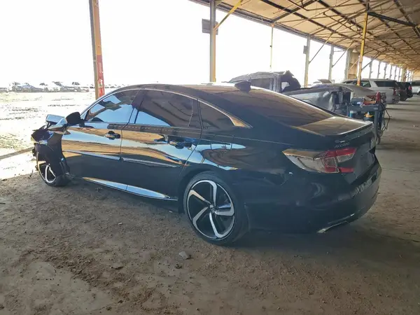 1HGCV1F33KA045504 2019 HONDA ACCORD - Image 2