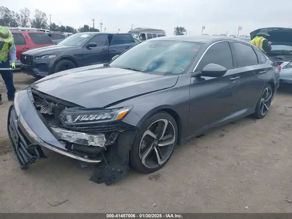 1HGCV1F33KA048693 2019 HONDA ACCORD - Image 2