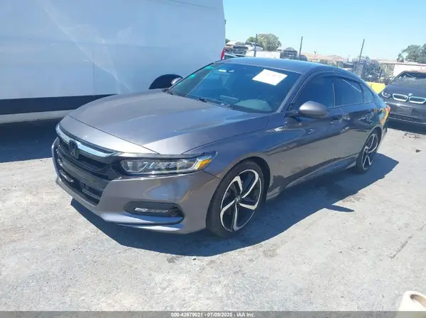 1HGCV1F33KA051044 2019 HONDA ACCORD - Image 2