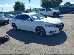 1HGCV1F33KA052467 2019 HONDA ACCORD