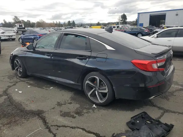 1HGCV1F33KA057040 2019 HONDA ACCORD - Image 2