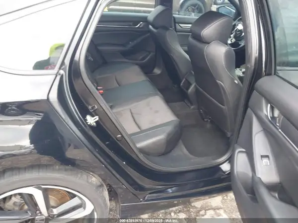 1HGCV1F33KA061329 2019 HONDA ACCORD - Image 8