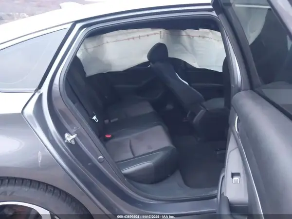 1HGCV1F33KA069849 2019 HONDA ACCORD - Image 8