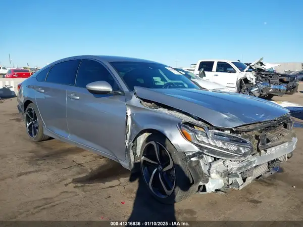 1HGCV1F33KA070581 2019 HONDA ACCORD - Image 1