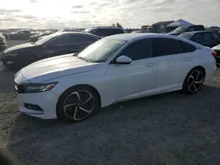 1HGCV1F33KA070631 2019 HONDA ACCORD