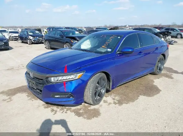 1HGCV1F33KA075537 2019 HONDA ACCORD - Image 2