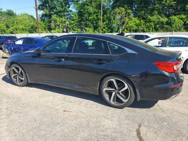 1HGCV1F33KA077367 2019 HONDA ACCORD - Image 2