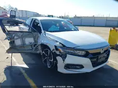 1HGCV1F33KA079264 2019 HONDA ACCORD
