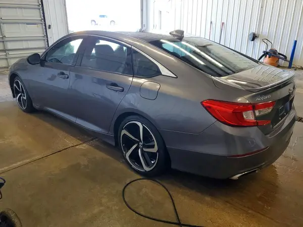 1HGCV1F33KA083931 2019 HONDA ACCORD - Image 2