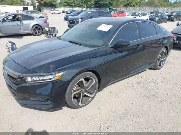 1HGCV1F33KA090605 2019 HONDA ACCORD - Image 2