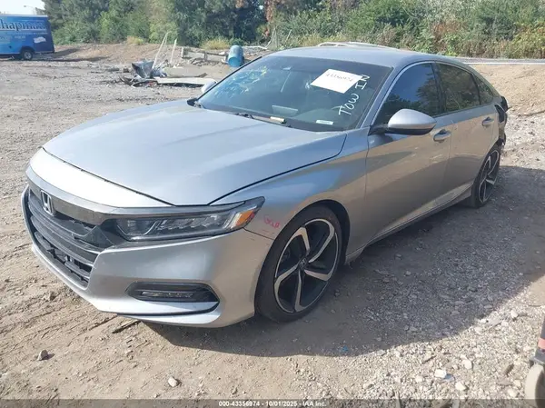 1HGCV1F33KA092824 2019 HONDA ACCORD - Image 2
