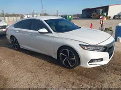 1HGCV1F33KA095142 2019 HONDA ACCORD