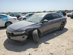 1HGCV1F33KA098252 2019 HONDA ACCORD