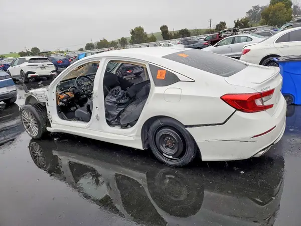 1HGCV1F33KA101568 2019 HONDA ACCORD - Image 2