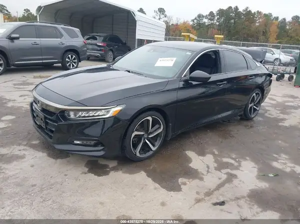 1HGCV1F33KA103319 2019 HONDA ACCORD - Image 2