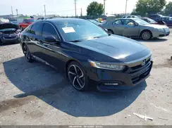 1HGCV1F33KA104986 2019 HONDA ACCORD