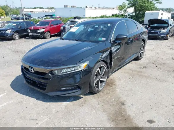 1HGCV1F33KA104986 2019 HONDA ACCORD - Image 2