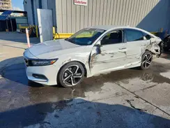 1HGCV1F33KA106916 2019 HONDA ACCORD