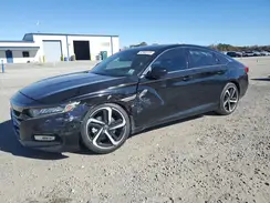 1HGCV1F33KA115535 2019 HONDA ACCORD