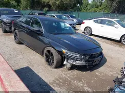 1HGCV1F33KA121867 2019 HONDA ACCORD