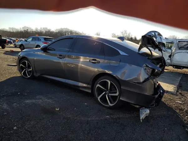 1HGCV1F33KA123179 2019 HONDA ACCORD - Image 2