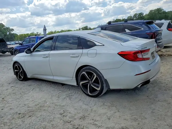 1HGCV1F33KA126499 2019 HONDA ACCORD - Image 2