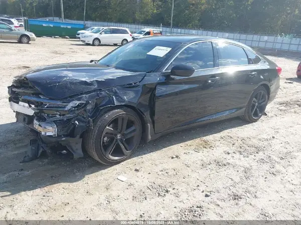 1HGCV1F33KA127703 2019 HONDA ACCORD - Image 2