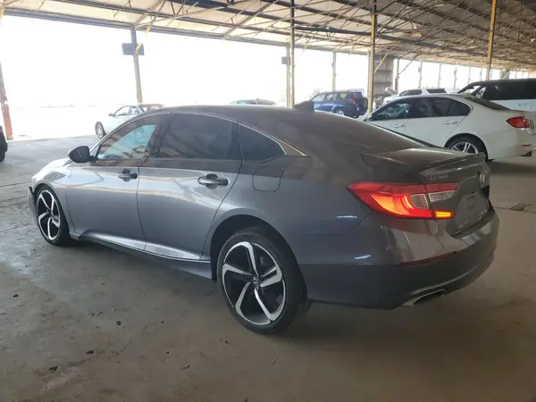 1HGCV1F33KA130942 2019 HONDA ACCORD - Image 2