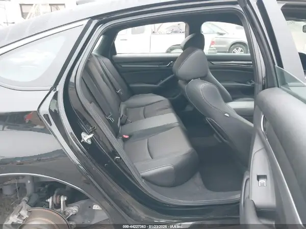 1HGCV1F33KA131539 2019 HONDA ACCORD - Image 8