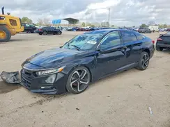 1HGCV1F33KA136840 2019 HONDA ACCORD