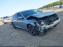1HGCV1F33KA145604 2019 HONDA ACCORD