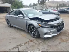 1HGCV1F33KA146526 2019 HONDA ACCORD