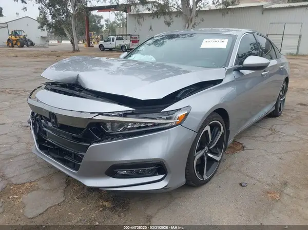 1HGCV1F33KA146526 2019 HONDA ACCORD - Image 2