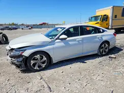1HGCV1F33KA147692 2019 HONDA ACCORD