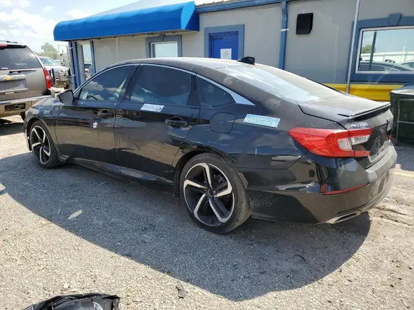 1HGCV1F33KA151676 2019 HONDA ACCORD - Image 2