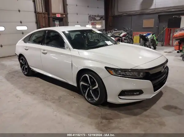 1HGCV1F33KA152813 2019 HONDA ACCORD - Image 1