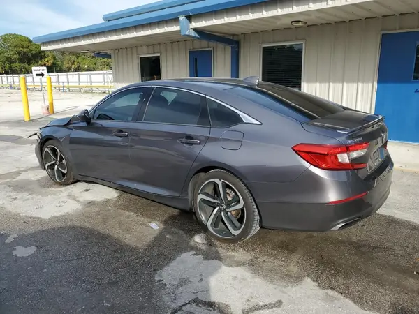 1HGCV1F33KA161057 2019 HONDA ACCORD - Image 2